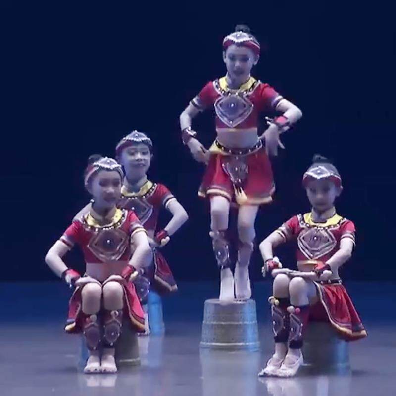 第十一届小荷风采阿达毕的心声舞蹈服儿童民族服彝族演出服黎苗族
