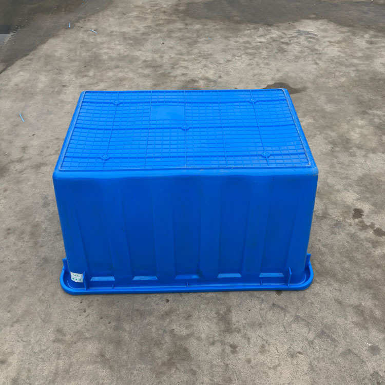 pe料塑料水箱120L养殖箱红白蓝颜色
