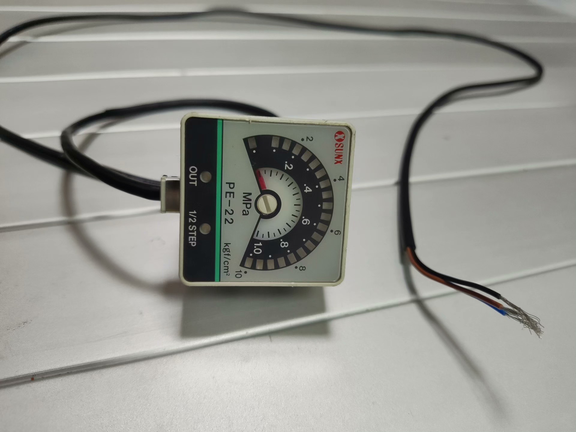 SUNX神视 PE-22压力控制传感器