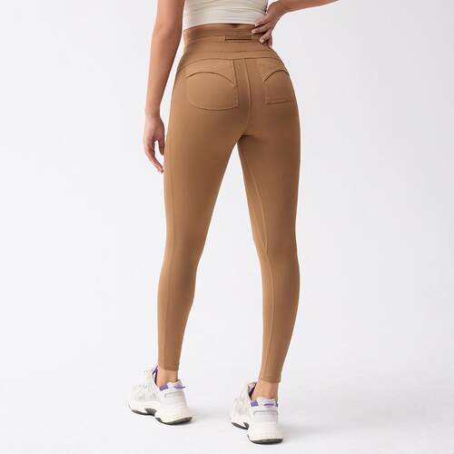 Outdoor sports leggings, high waisted and slimming,