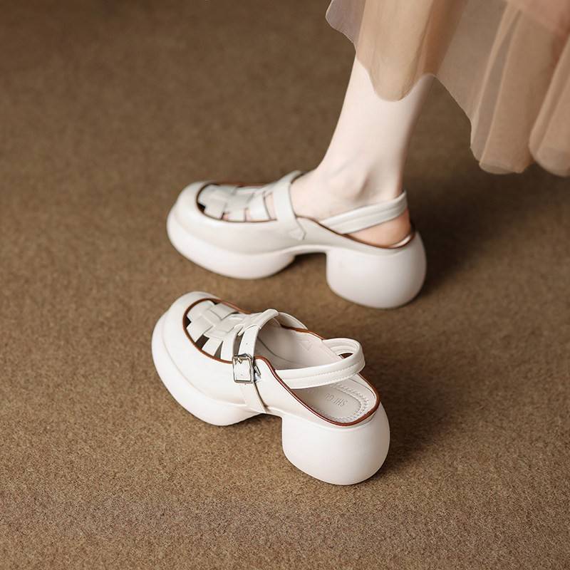 真皮包头凉鞋女款2025新款配裙子松糕厚底夏款女鞋单鞋罗马洞洞鞋