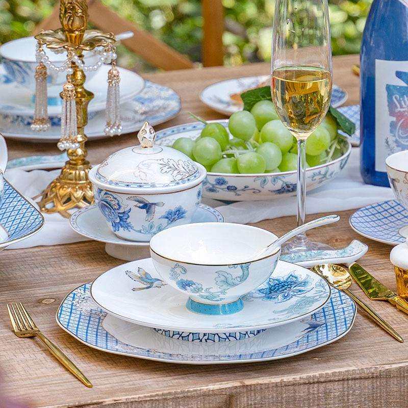 欧式碗碟组合家用轻奢高颜值乔迁陶瓷骨瓷餐具套装高档盘子吃饭碗