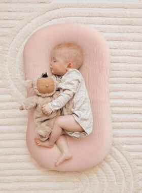 真空婴防压可洗宝床便携可A2096折叠仿生床拆睡垫宝儿床中床