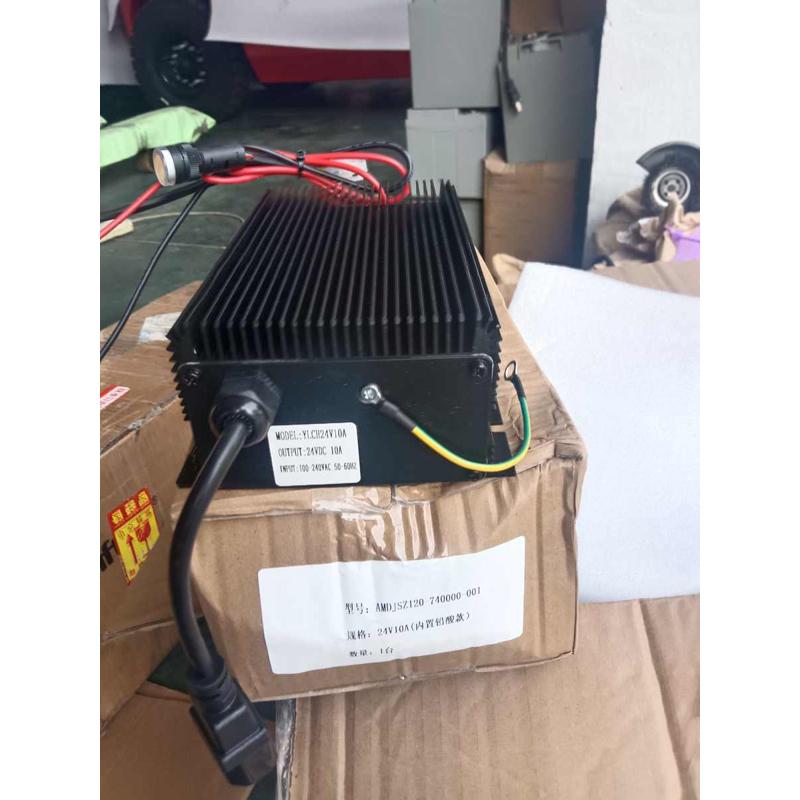 杭州电动堆高叉车小金刚配件大全充电机器AMDJSZ120-740000-001