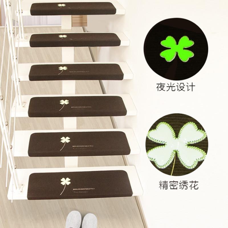 环保夜光防滑楼梯垫无胶痕踏步垫家用地垫乳胶底自吸式地垫楼梯贴