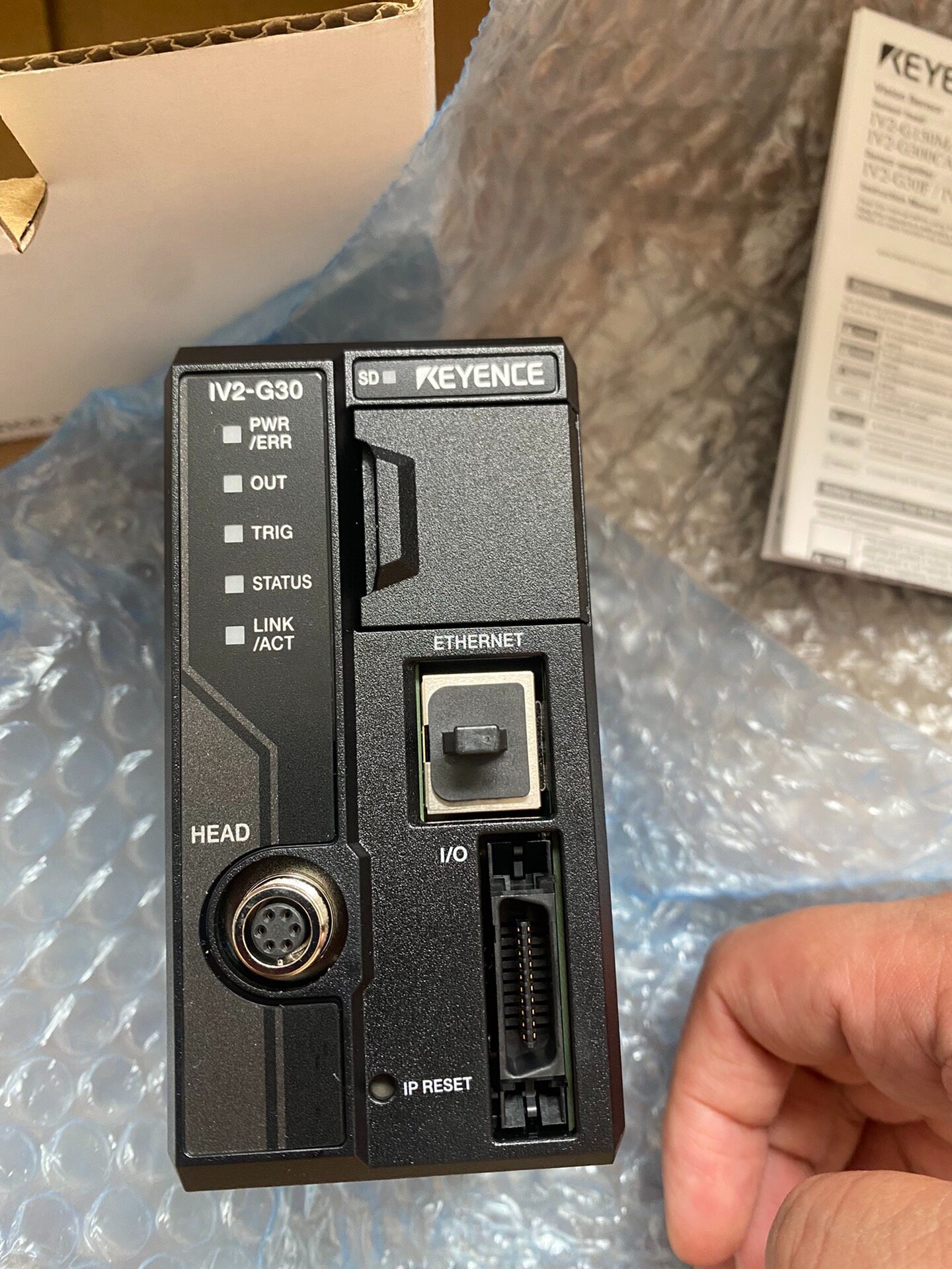 基恩士图像控制器IV2-G30 全新议价