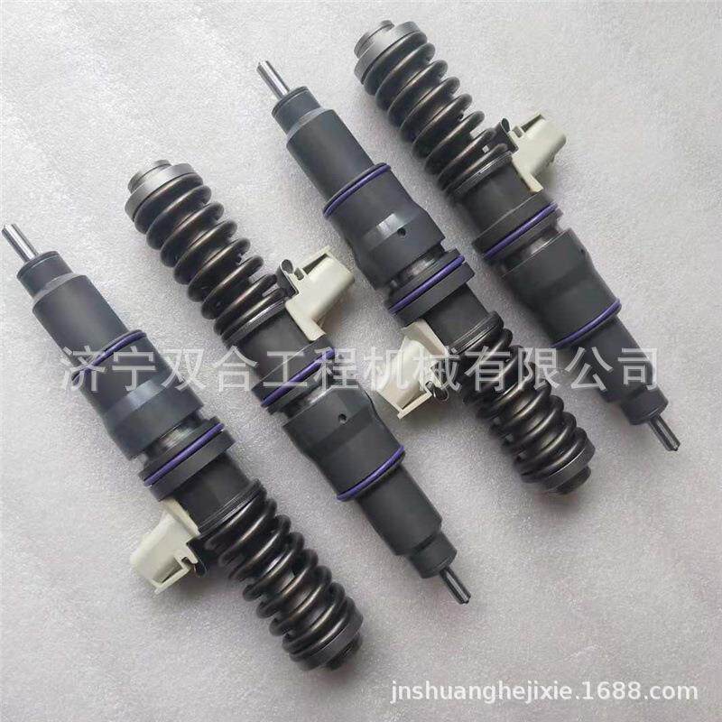 喷油器 E4 D12D发动机喷油嘴 20440388 喷油嘴BEBE4C01101