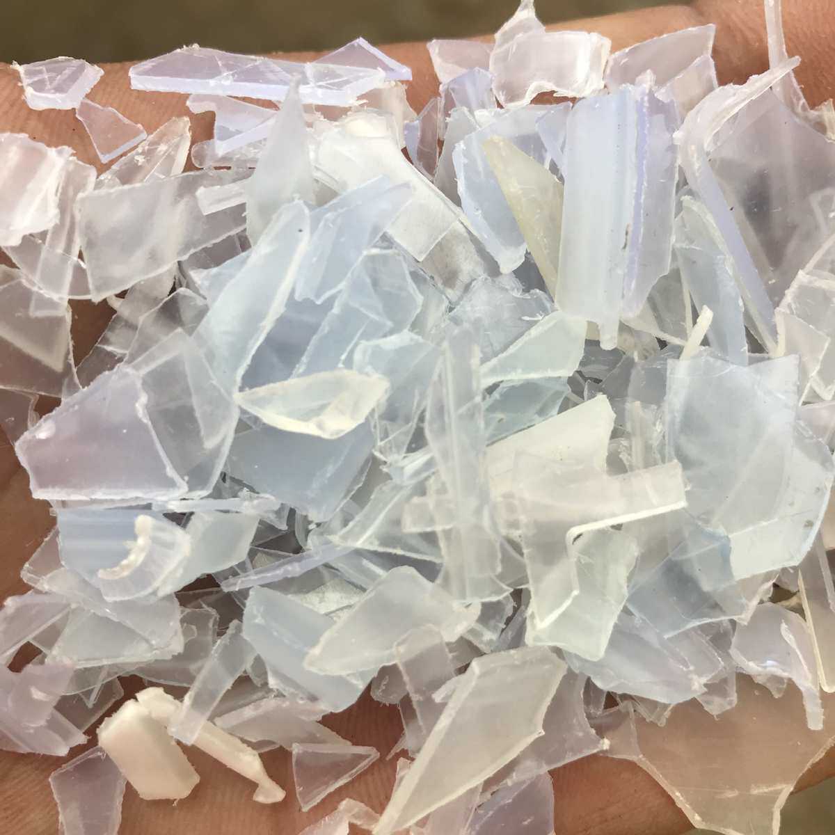 厂家供应 透明水果筐 荔枝框 粉碎料聚丙烯再生颗粒PP注塑级