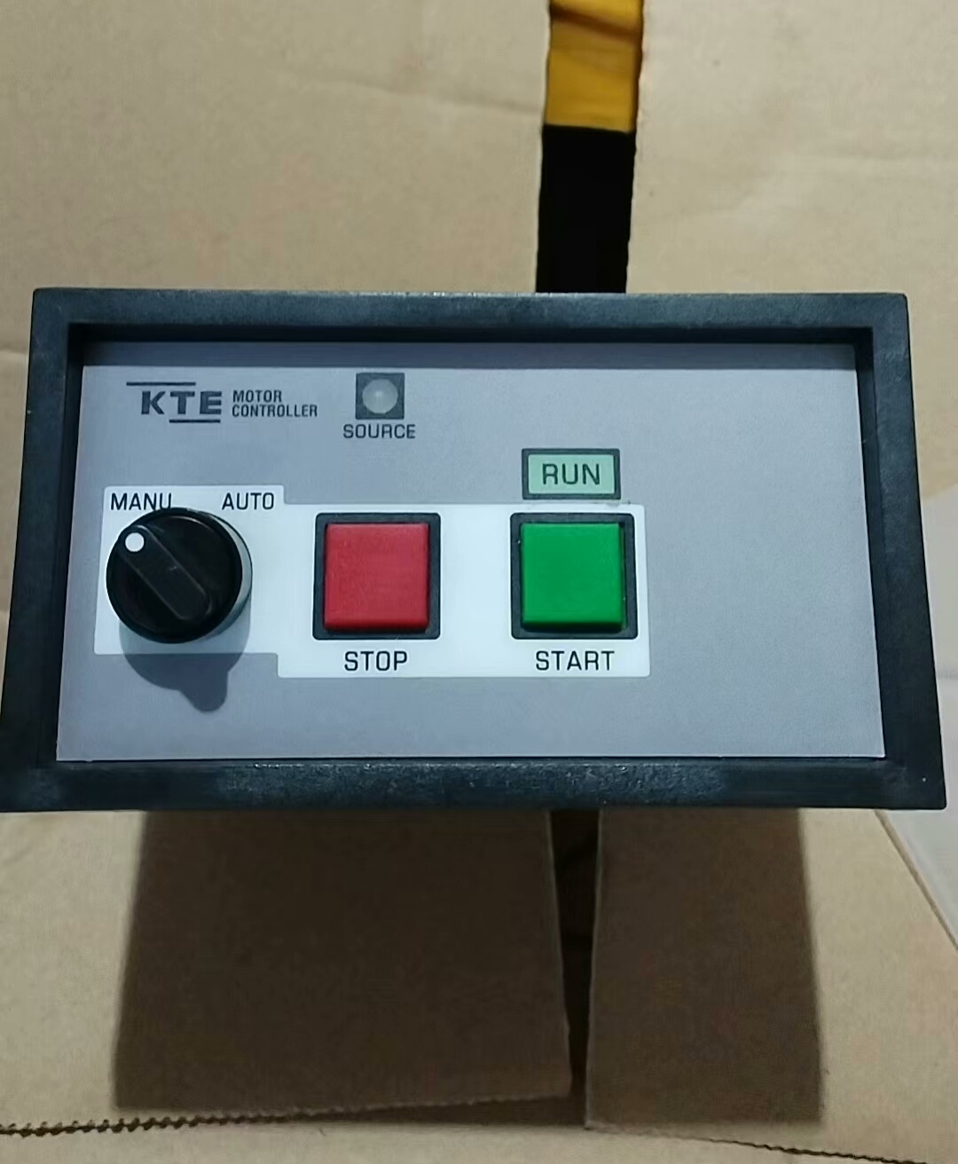 KTE   MOTOR CONTROLLER SMC-402