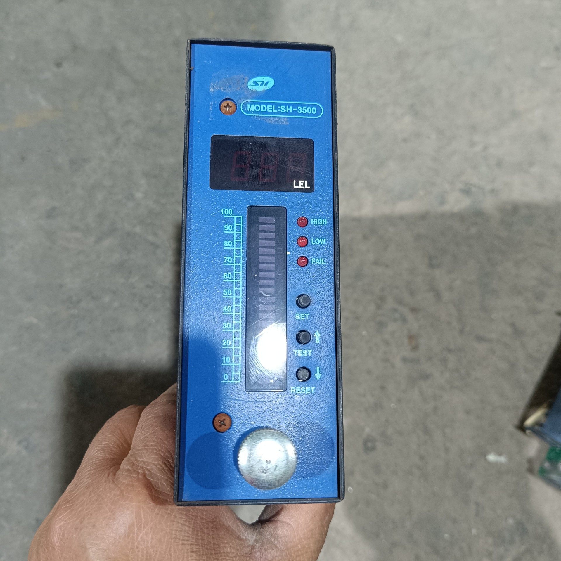 三和气体控制器SH-3500S，24V.原装拆机2台，成色漂