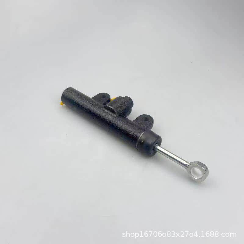 上汽大通V80离合器总泵离合器分泵大通V80离合总泵离合器分泵总泵