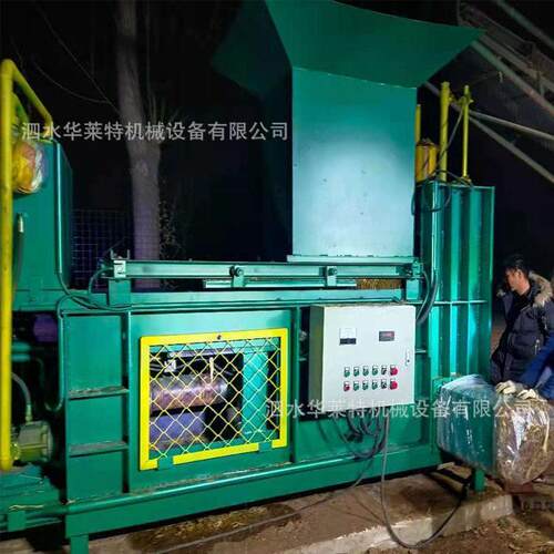 三缸养殖牧草饲料压块机 大型牧草甜象草花生秧打捆机 卧式打包机