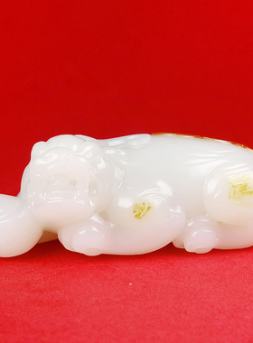 收藏级新疆和田玉羊脂白玉籽料苏工雕刻油皮籽料貔貅把件144.56克