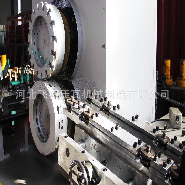 供应各型号异型冲孔龙骨成型机高速滚冲机设备