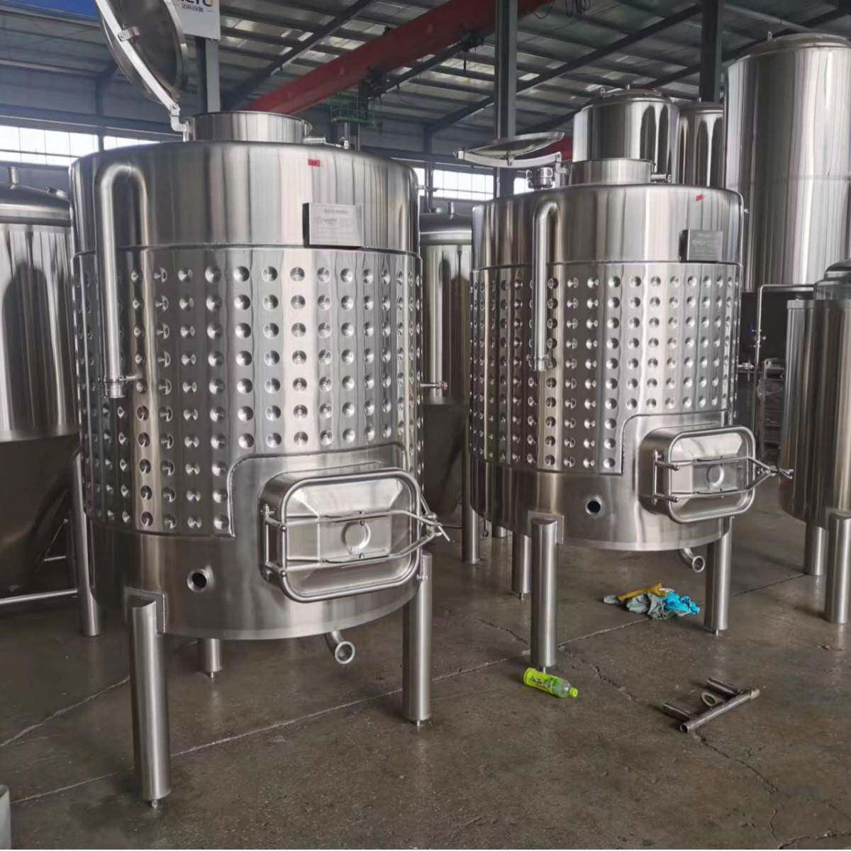 葡萄酒发酵罐果酒设备储酒罐容器304食品级酿酒设备
