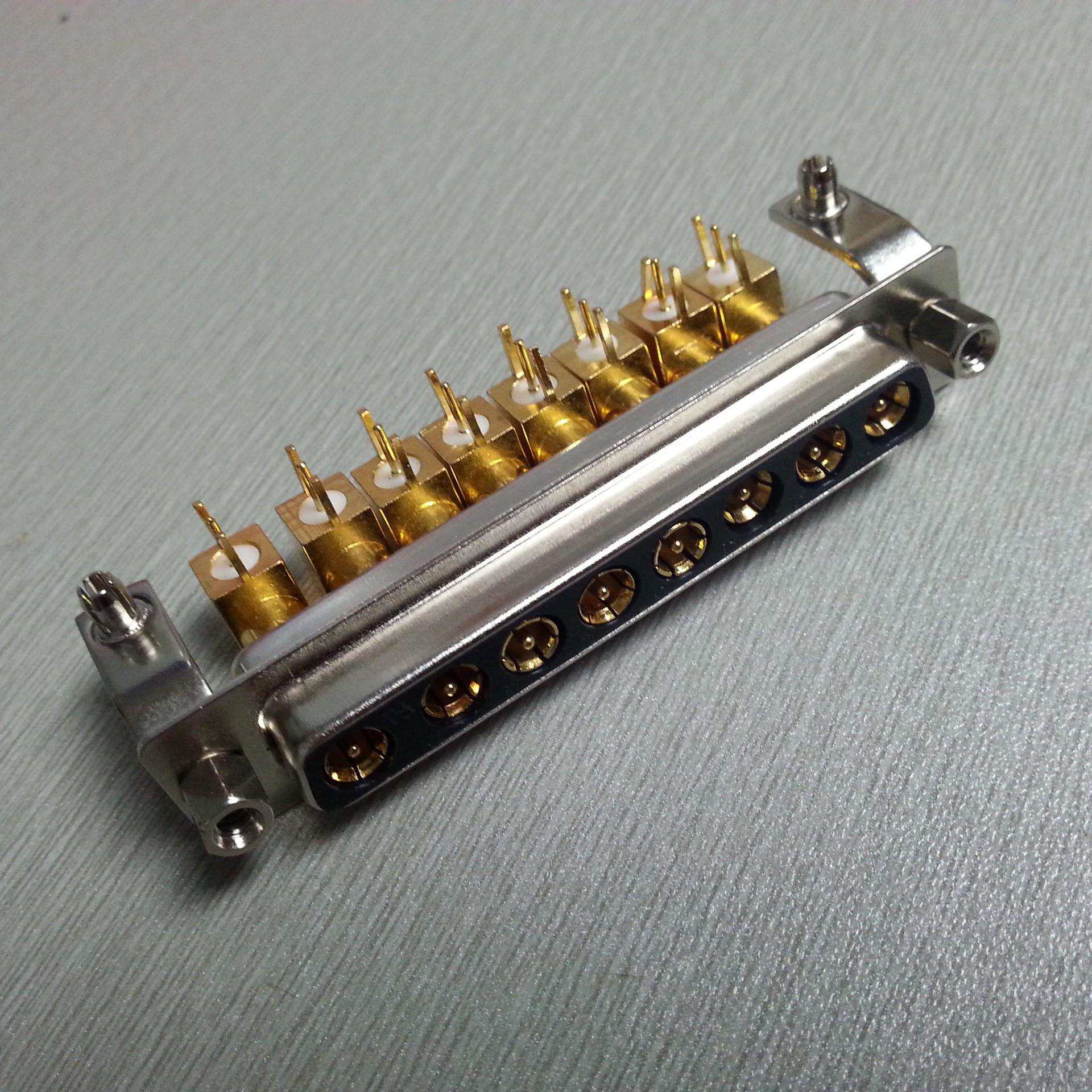 射频同轴式8W8母头连接器 实心级插头 射频弯脚式8大母端子接插件