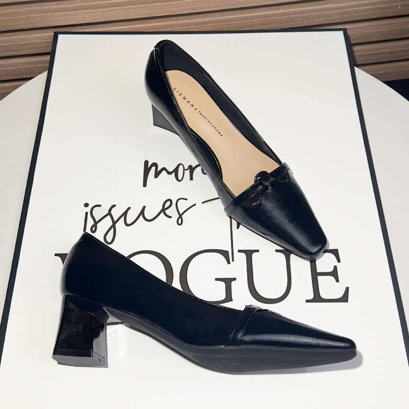 法式黑色方头粗跟浅口工作通勤单鞋女2025年新款夏职业上班高跟鞋