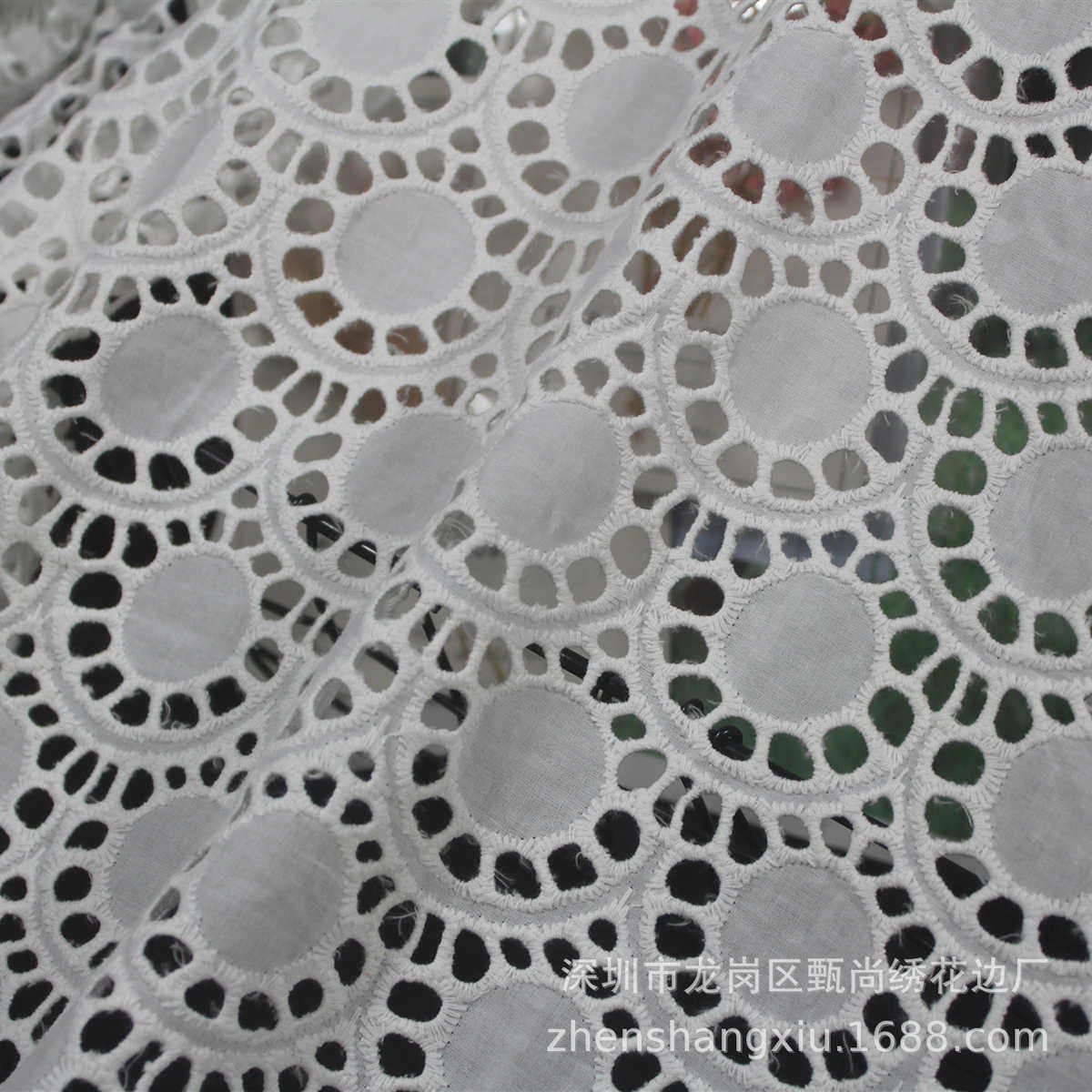 甄尚绣9088全棉大机绣花布 镂空刺绣绣花棉布 蕾丝面料 全棉绣花,居家布艺,花边,淘宝优惠券,粉丝福利购,淘宝优惠卷