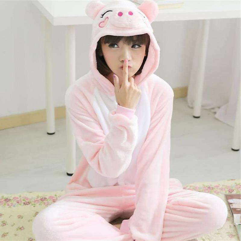 高档亲子装秋冬季小兔子卡通连服童体睡衣表男女法兰绒家居儿童演