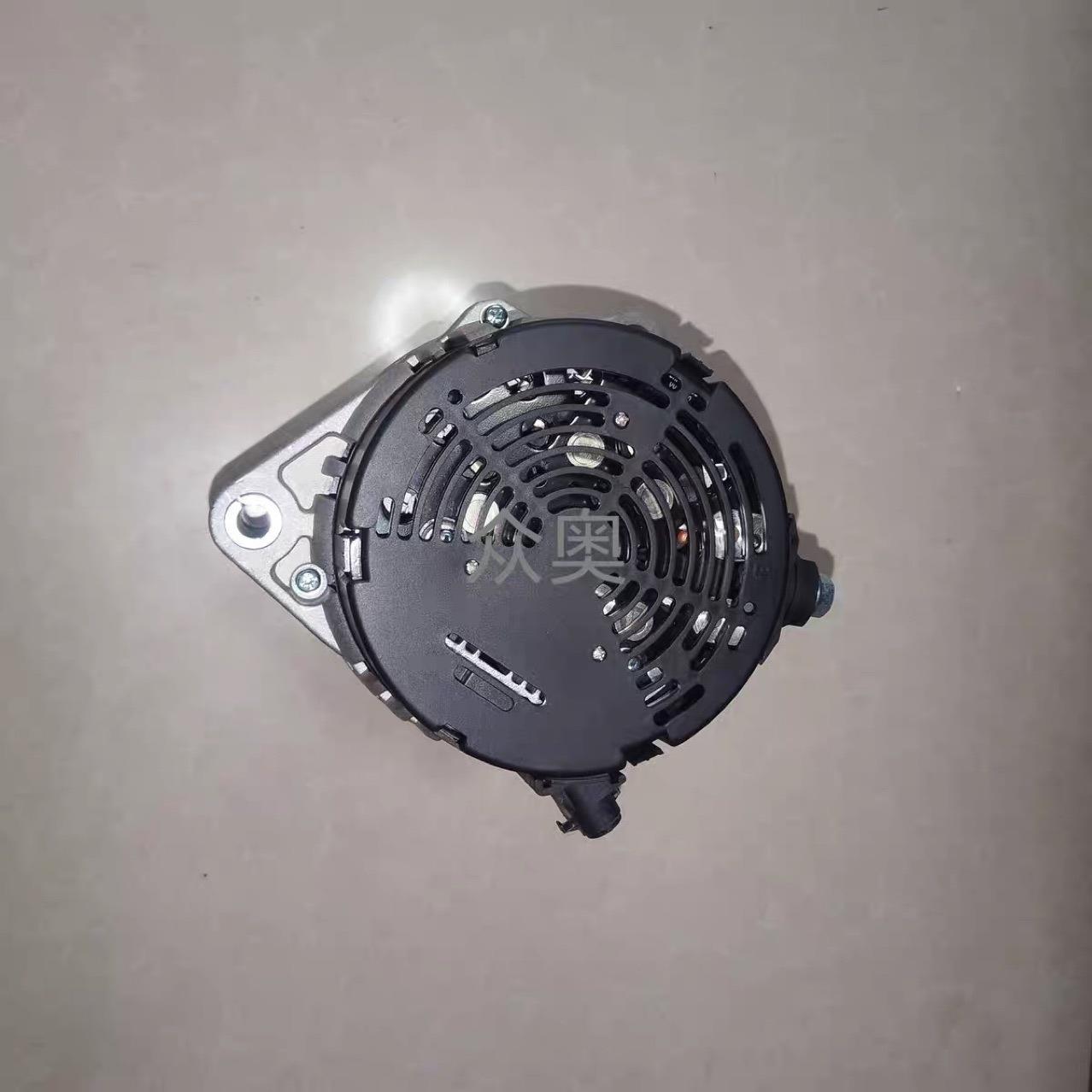适用德国曼D2866发电机0123525501发电机51261017223发电机24V90A