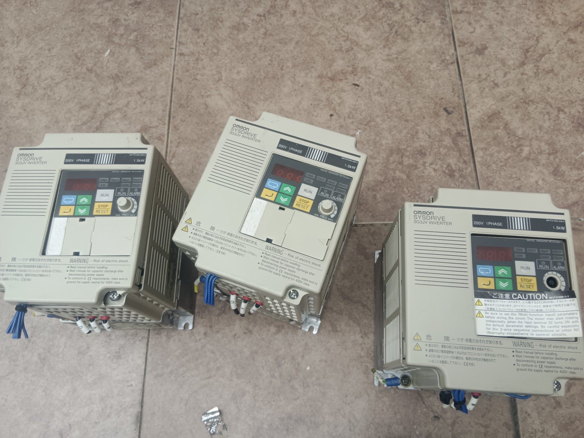 欧姆龙变频器3G3JV-AB015 220V 1.5KW 成