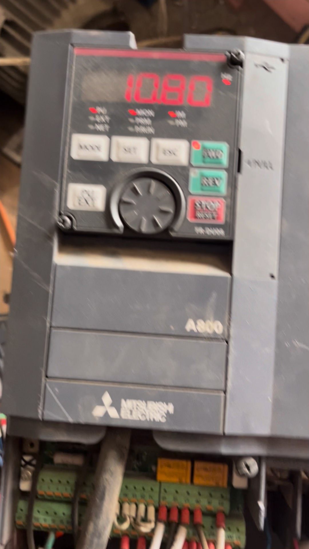 拆机原装正品三菱fr-a840-00250-2-60变频器！