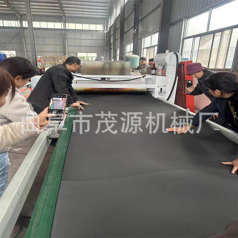 橡塑海绵覆铝箔布平贴机防火布贴合机阻燃布覆布机 无纺布覆布机