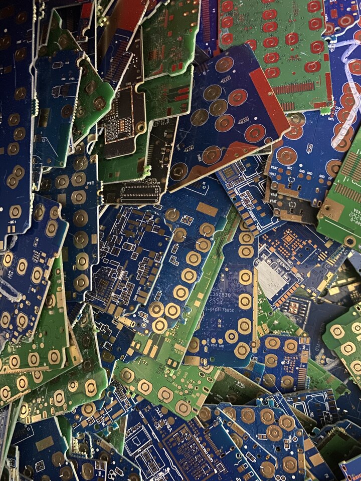 3月29日南京市处理镀金手机主板一批约11公斤网络拍卖公告