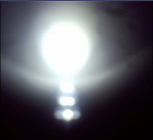 超低特价供应3MMLED发光二极管(超亮白光)  十只二元 三皇冠卖家