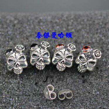 纯银曼谷黑玛瑙石榴石骷髅耳钉