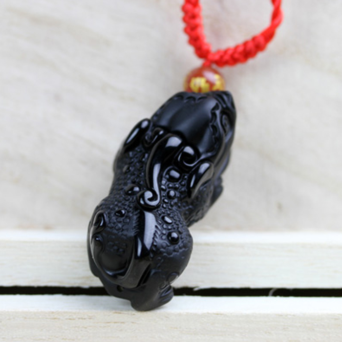 黑曜石貔貅一步登天吊坠