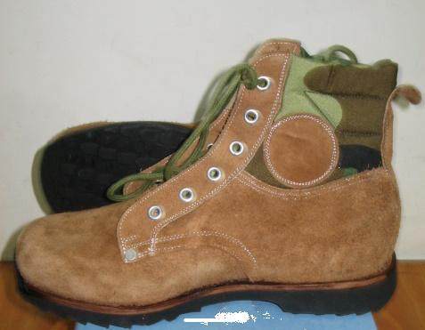 Bottes militaires en Anti-fourrure - Ref 1402511 Image 1