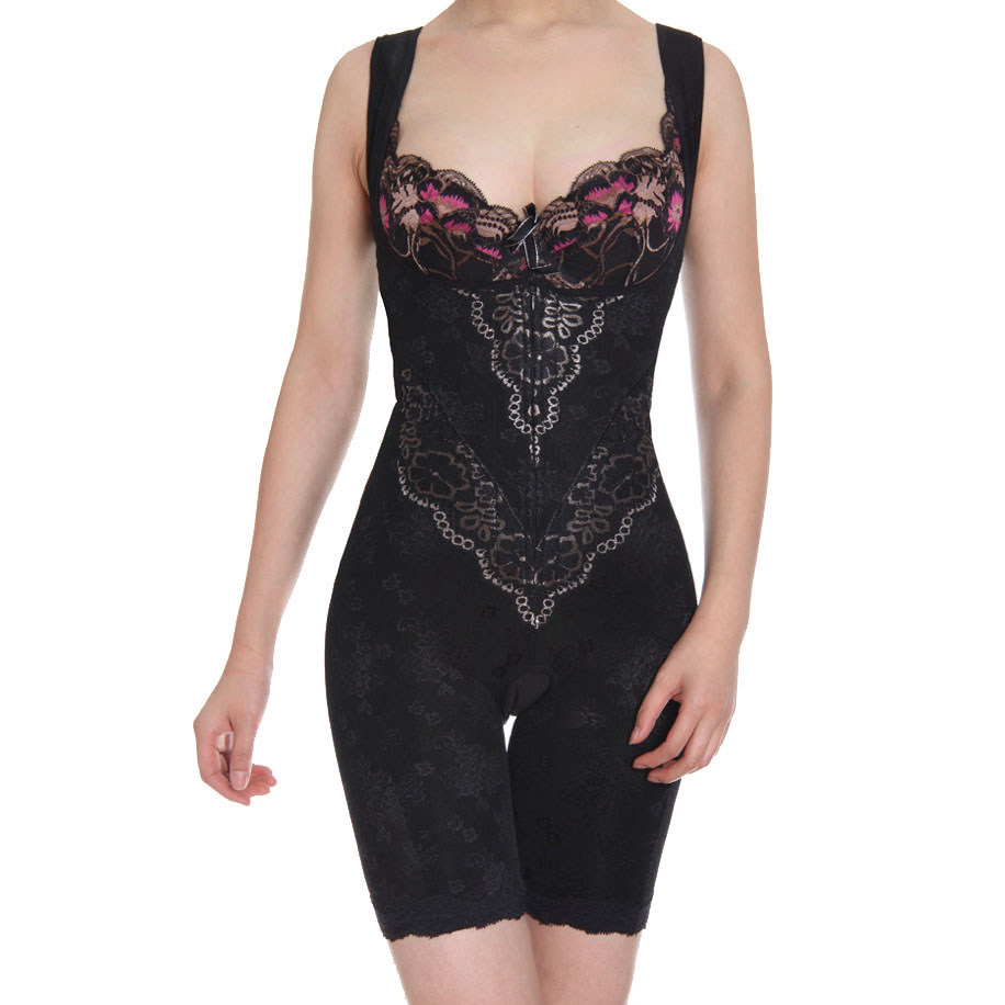 Sous-vêtement minceur en nylon - Ref 710213 Image 1