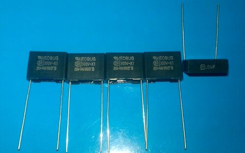 原装松下薄膜电容Panasonic ECQU3A103MG 0.01UF 300V 15MM