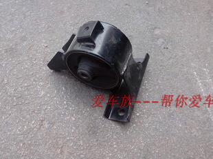 利亚纳1.6 M16 发动机机脚 右悬挂组件 减震胶 发动机悬挂