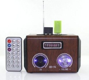 全新木质插卡MD-96音箱FM收音机MP3播放器外放便携带遥控锂电池