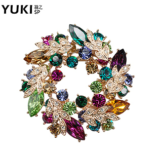 Broche femme YUKI en cristal autrichien - Ref 1172078 Image 1