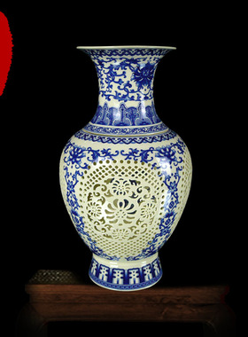 景德镇陶瓷器 雕刻镂空花瓶 青花瓷 赏瓶鱼尾瓶 时尚家居摆件摆设