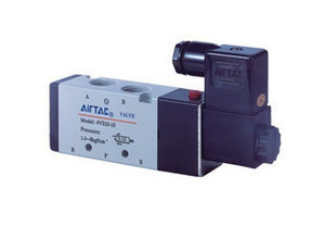 亚德客型二位五通电磁阀换向阀4V410-15/4分电磁阀AC220V/DC24V