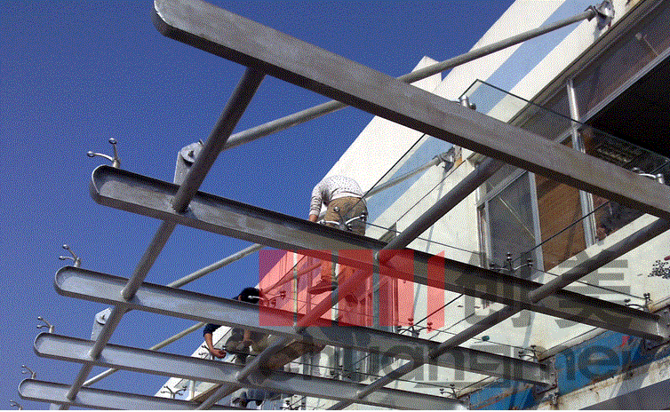 阳光房 苏州创美门窗/封阳台 办公楼门前雨蓬夹胶钢化玻璃