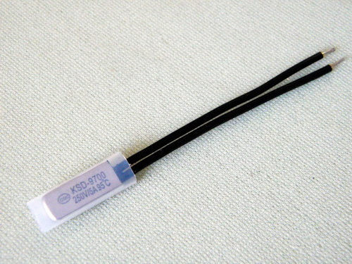95度常闭 KSD9700 金属壳温控开关 热保护感温片电器过热保护用