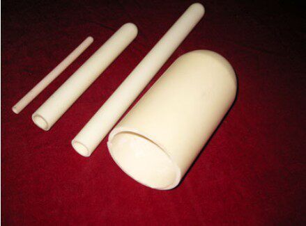 99,95刚玉封头管,通管,刚玉实心棒,碳化硅管,氧化工业陶瓷