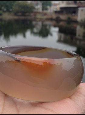 店家收藏超冰透强荧光巴西原色无烧玉髓俏色玛瑙手镯水润高档礼品