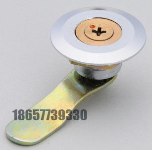 型号：MS401-C 特点：1.锌合金压铸外壳,铜质锁芯；       2.标准光亮镀铬面；       3.带十字钥匙；       4.制作工艺精良，试用于各种配电箱、柜，开关柜。