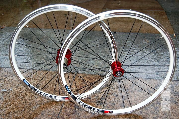 Roues de vélo 20 pouces - Ref 2381463 Image 4