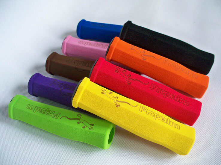 Poignées de vélo - Ref 2352108 Image 1