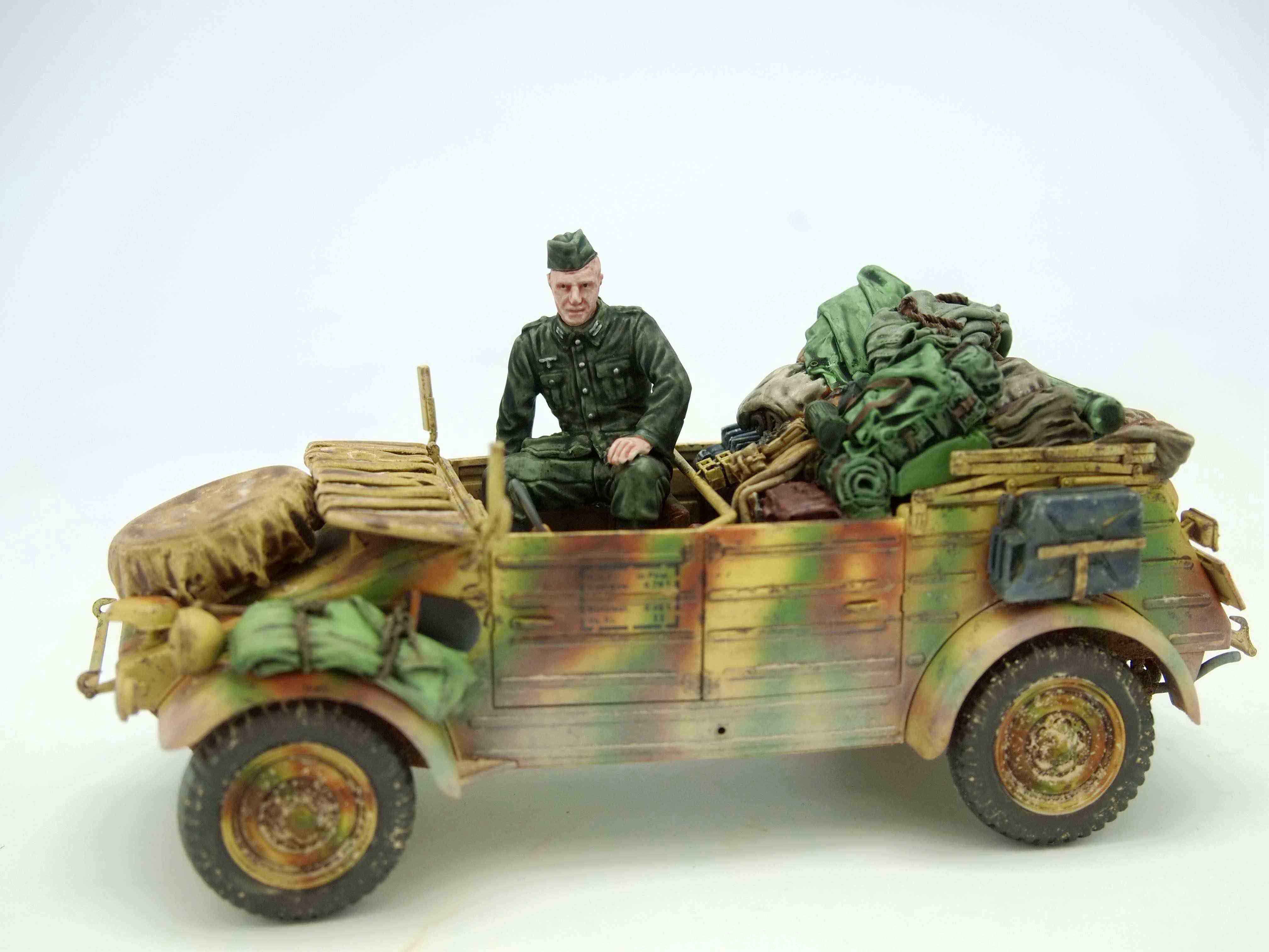 田宫 模型 1:35 德军 pkw.k1 82型吉普车 35213