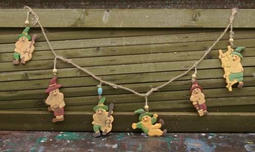 乡村园艺用品  壁饰挂件 手工木雕麻绳串 款随机发送