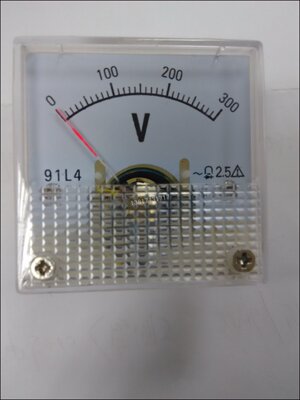 91L4-300V 交流电压表 指针式电压表 面板表 开关柜表91L4 AC300V