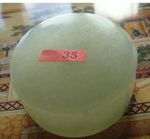 缅甸钠长石天然A货水沫玉164克温润淡绿园玉心Y35